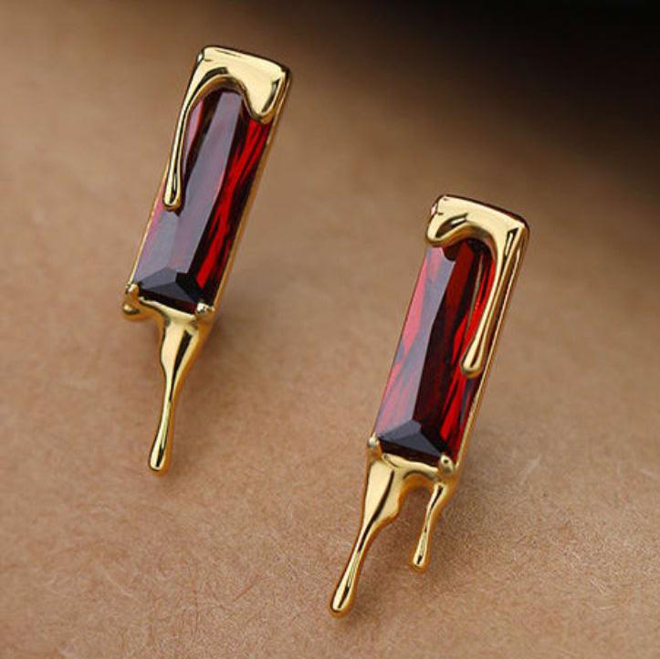 Doré Studs