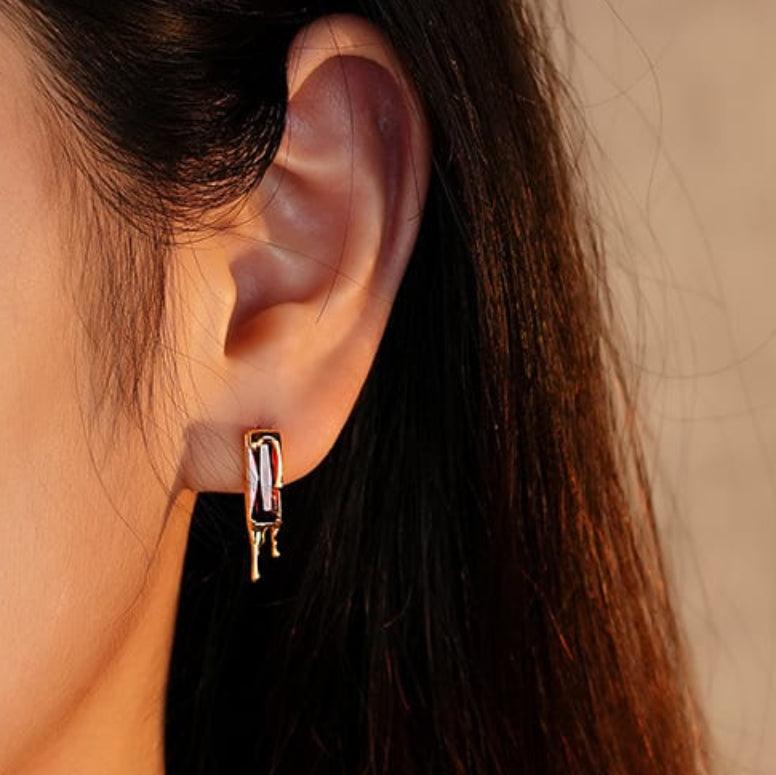 Doré Studs