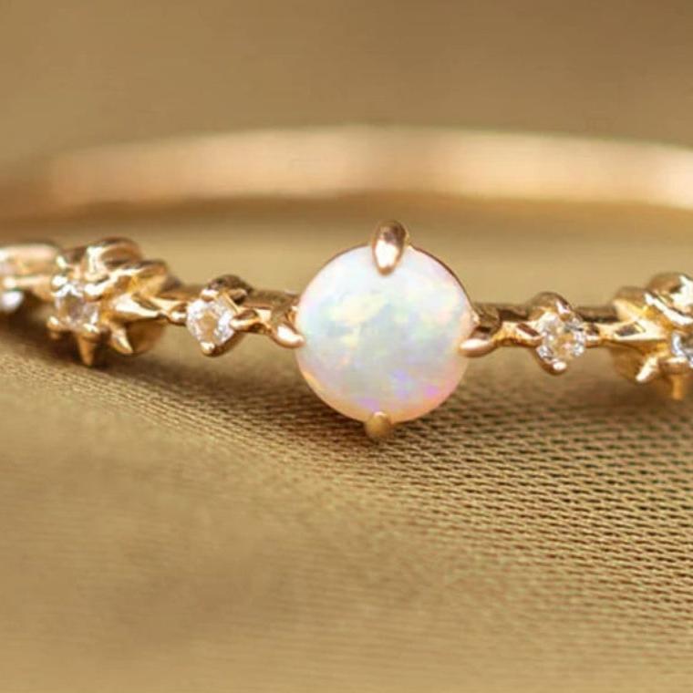 Mia Ring