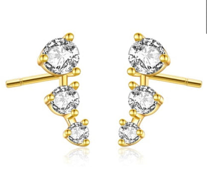 Evelyn Studs