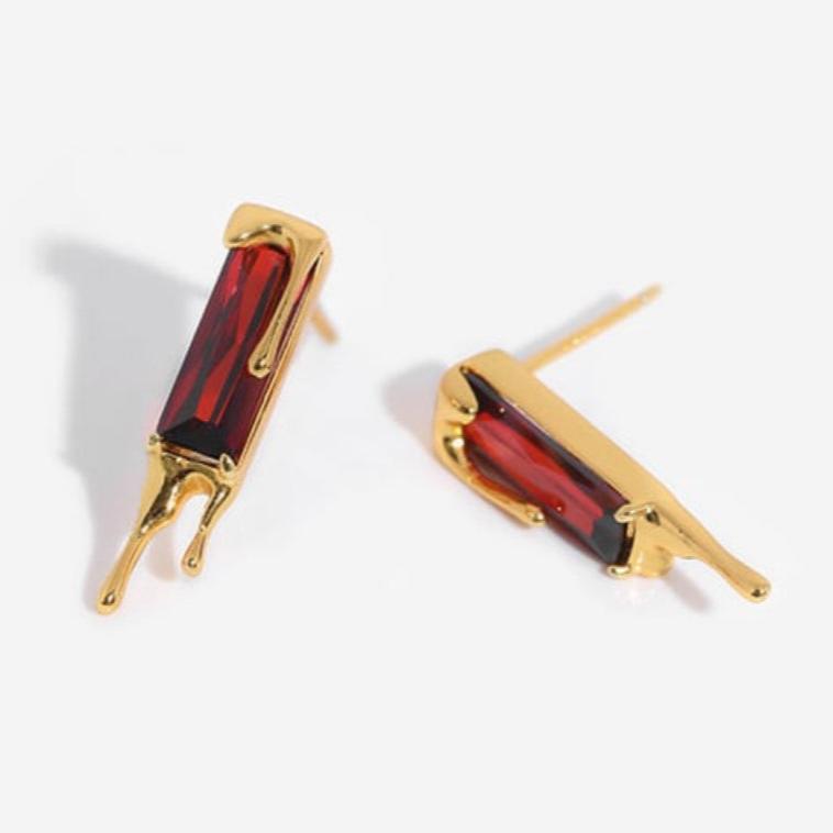 Doré Studs